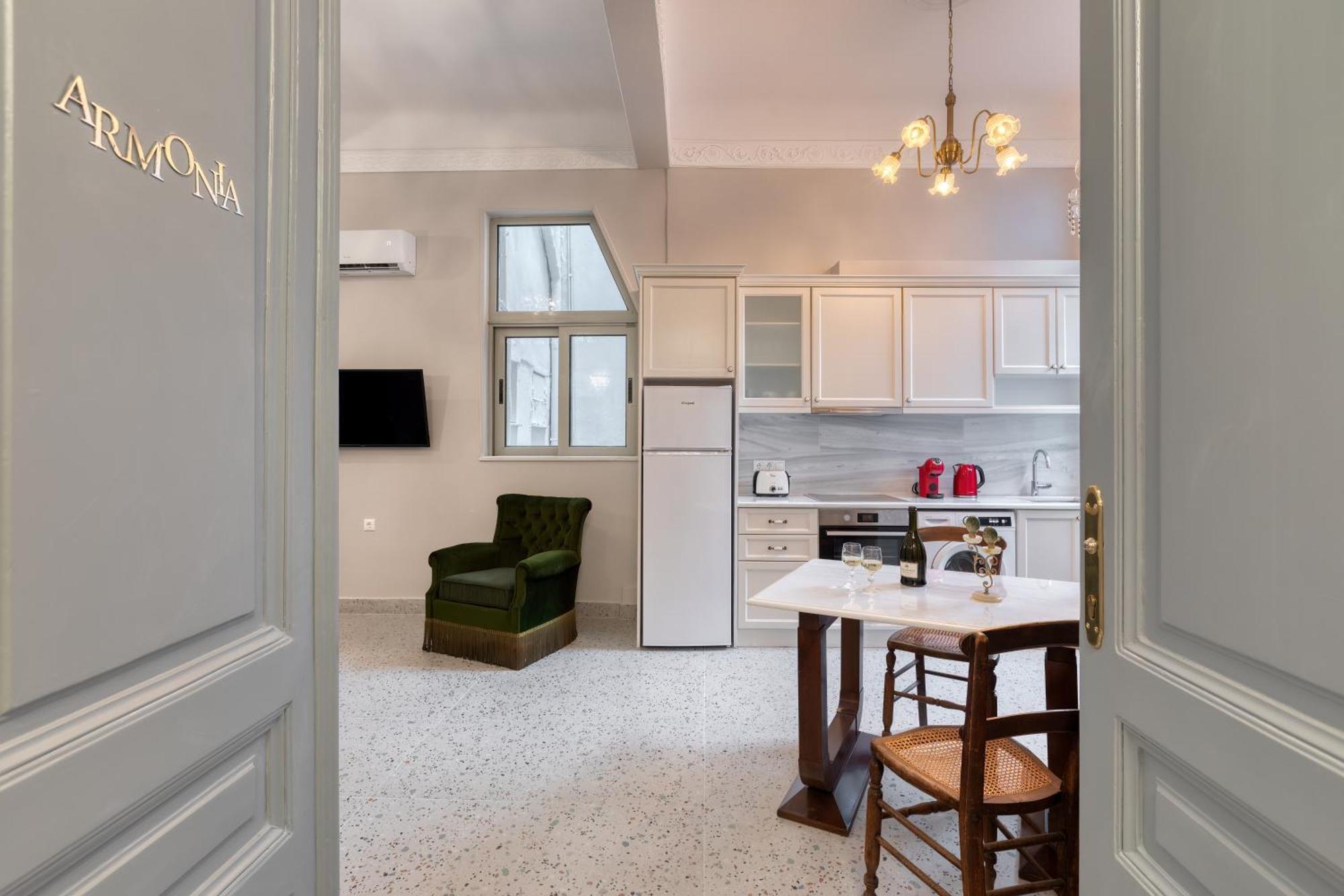 Athenian Vintage Apartments Екстер'єр фото